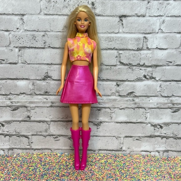 Barbie Doll Purses Galore Walmart Special Edition Mattel 2002 - Picture 11 of 15